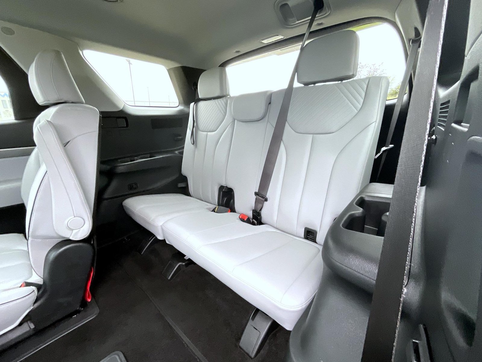 Certified 2025 Hyundai Palisade SEL AWD/4WD image 20