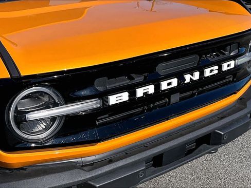 Used 2022 Ford Bronco Outer Banks image 29