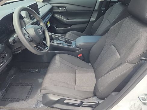 Certified 2025 Honda Accord LX image 26