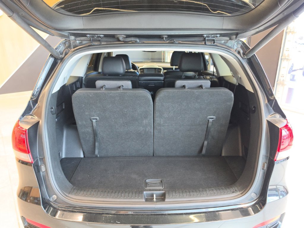 Used 2019 Kia Sorento EX FWD image 38