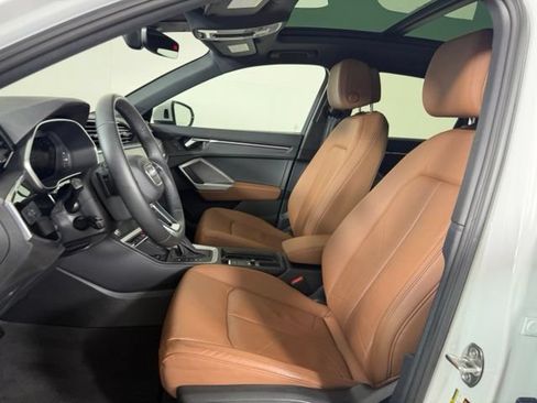 Certified 2023 Audi Q3 2.0T Premium Plus w/ Premium Plus Package AWD/4WD image 19