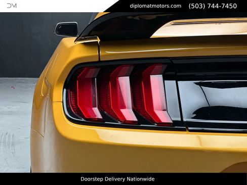 Used 2022 Ford Mustang GT Premium image 15
