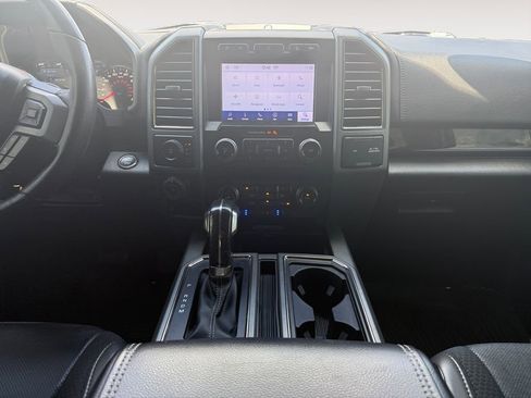 Used 2019 Ford F150 Raptor w/ Equipment Group 802A Luxury AWD/4WD image 11