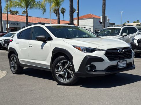 Certified 2025 Subaru Crosstrek 2.5i Premium AWD/4WD image 2