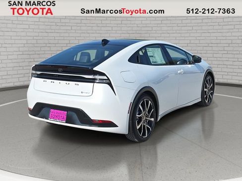 New 2026 Toyota Prius Plug-In Hybrid image 5