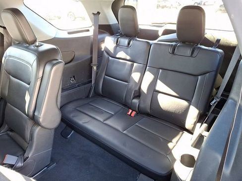 Certified 2022 Ford Explorer XLT w/ Equipment Group 202A image 12