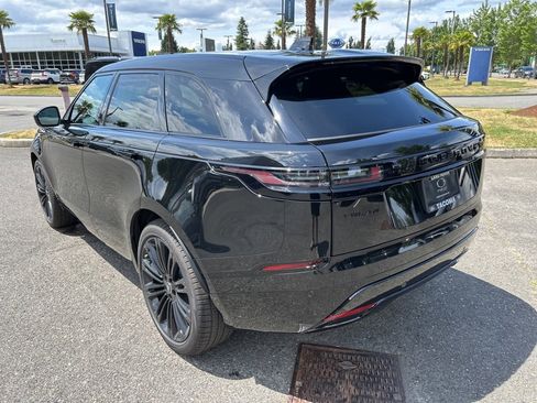 New 2026 Land Rover Range Rover Velar Dynamic SE image 3