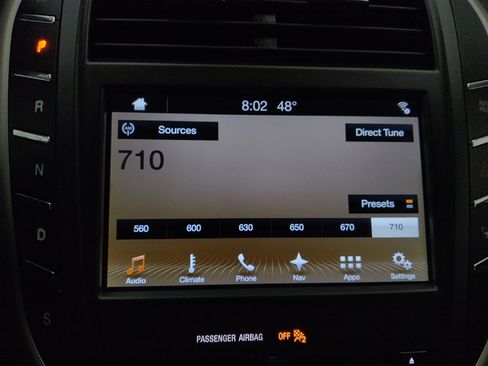 Used 2017 Lincoln MKC Reserve image 25