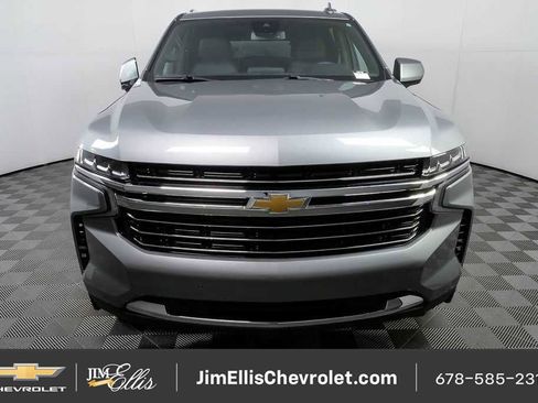 Certified 2024 Chevrolet Suburban LT RWD image 37