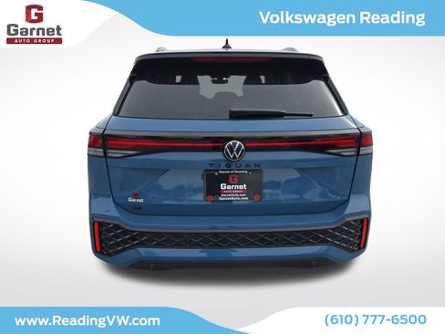 New 2026 Volkswagen Tiguan SE R-Line image 4
