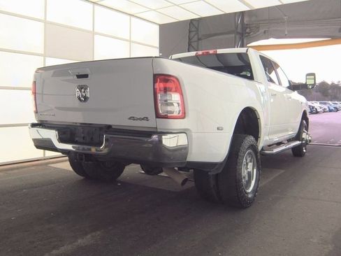 Used 2022 RAM 3500 Big Horn image 2