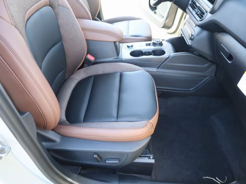 New 2025 Ford Bronco Sport Outer Banks w/ Outer Banks Tech Package+ image 14