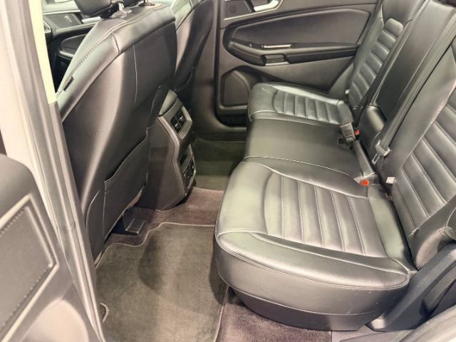 Used 2016 Ford Edge SEL w/ Equipment Group 201A AWD/4WD image 28