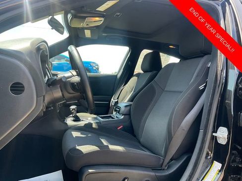 Used 2020 Dodge Charger SXT image 10
