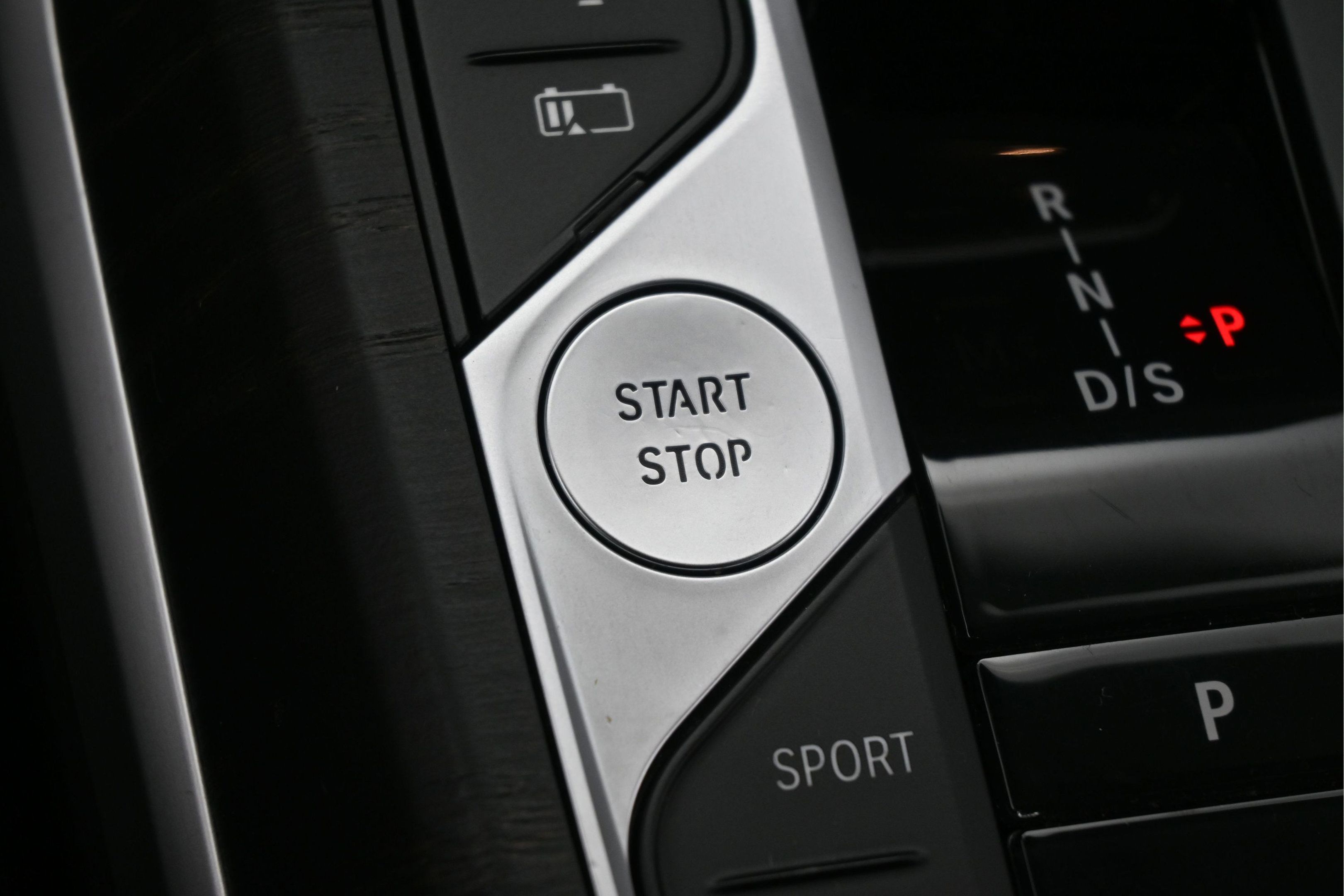 Used 2024 BMW 330e xDrive AWD/4WD image 20