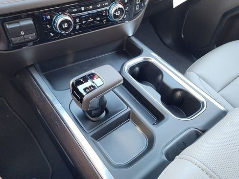 New 2026 GMC Sierra 1500 SLT w/ SLT Premium Plus Package image 31