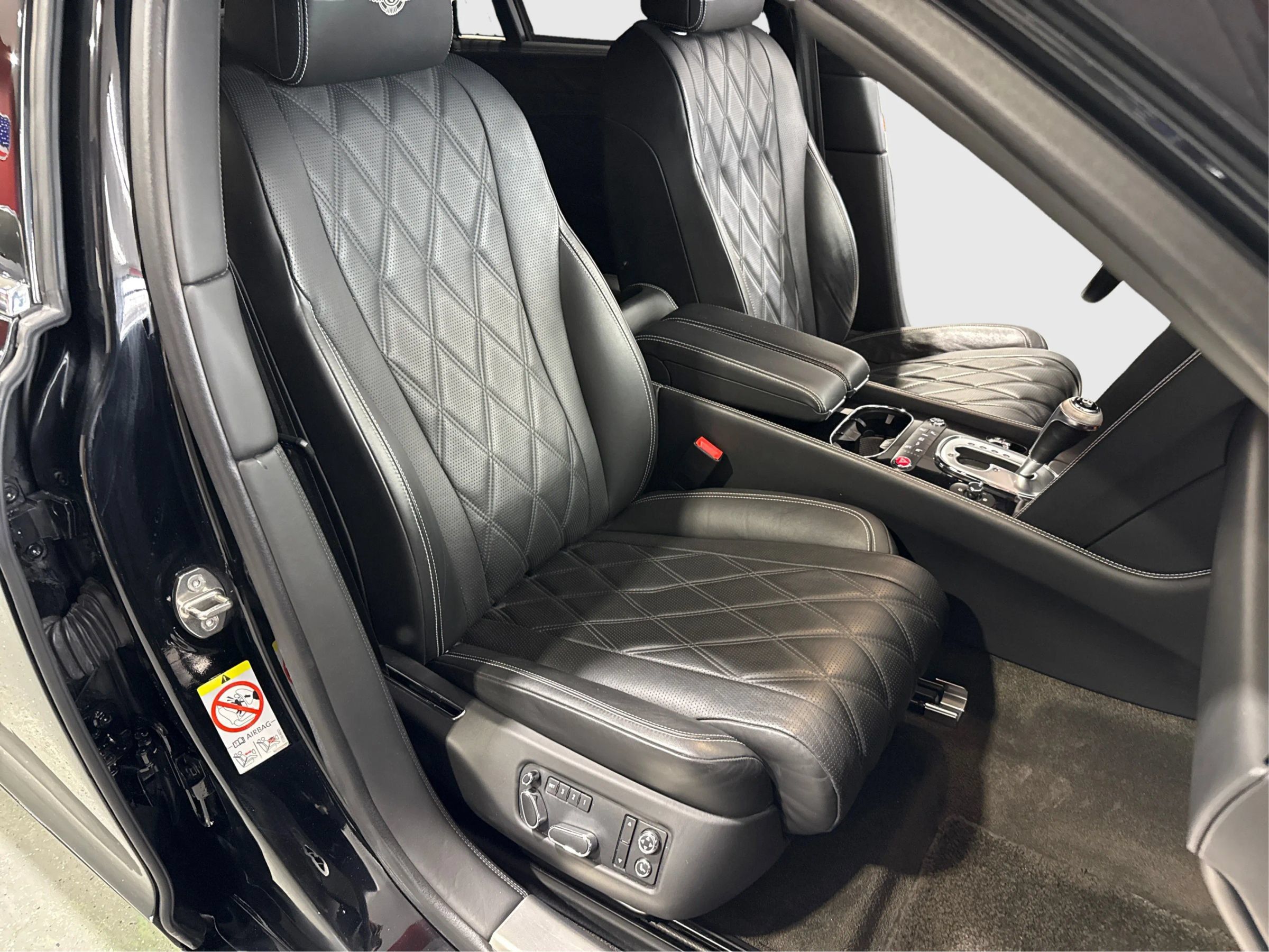 Used 2014 Bentley Flying Spur W12 AWD/4WD image 16