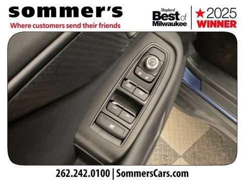 Used 2020 Subaru Outback Premium image 11