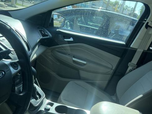 Used 2014 Ford Escape SE FWD image 8