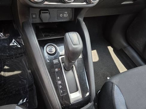 Used 2023 Nissan Versa SV FWD image 11