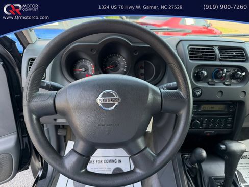 Used 2003 Nissan Frontier XE AWD/4WD image 12