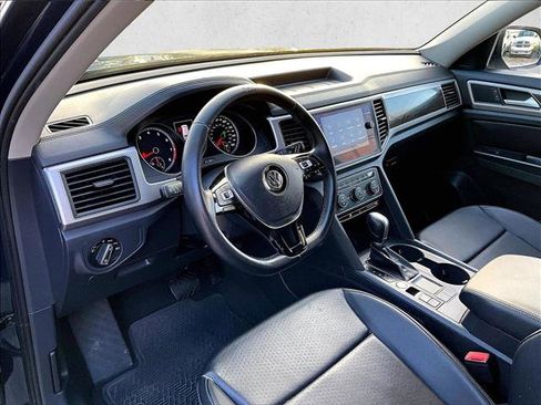 Used 2018 Volkswagen Atlas SE image 14