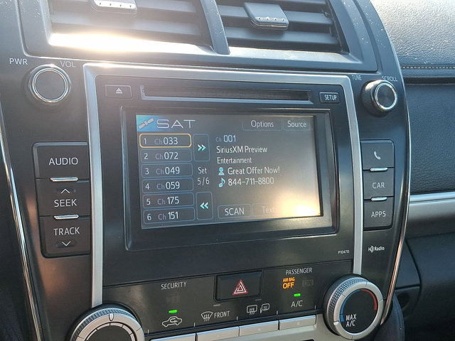 Used 2012 Toyota Camry SE FWD image 15