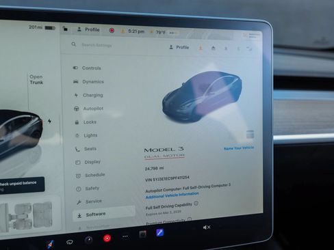 Used 2023 Tesla Model 3 Performance AWD/4WD image 29