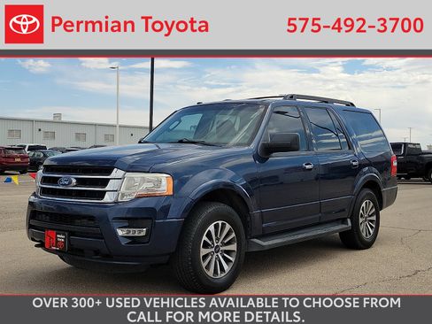 Used 2017 Ford Expedition XLT AWD/4WD image 1