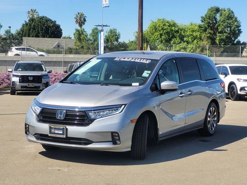Used 2023 Honda Odyssey EX-L image 9
