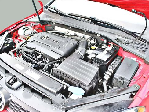 Used 2017 Volkswagen GTI S image 32