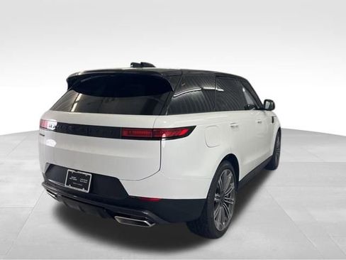 New 2026 Land Rover Range Rover Sport SE image 4