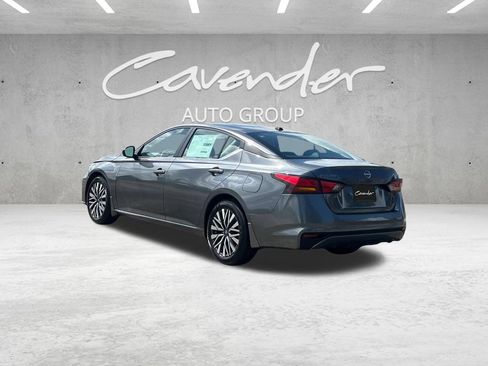New 2026 Nissan Altima 2.5 SV FWD image 15