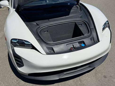 Certified 2024 Porsche Taycan GTS AWD/4WD image 32