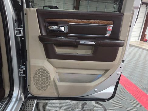 Used 2018 RAM 2500 Longhorn w/ Longhorn Southfork Package image 37