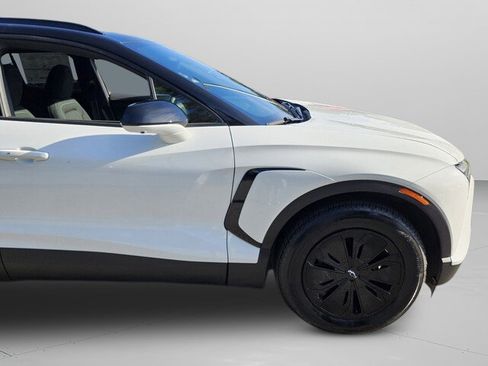 New 2025 Chevrolet Blazer EV LT w/ Midnight/Sport Edition image 10