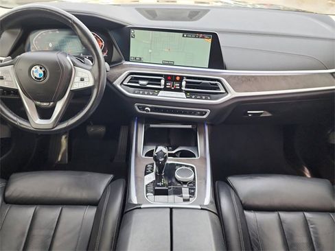 Used 2021 BMW X7 xDrive40i w/ Premium Package image 22