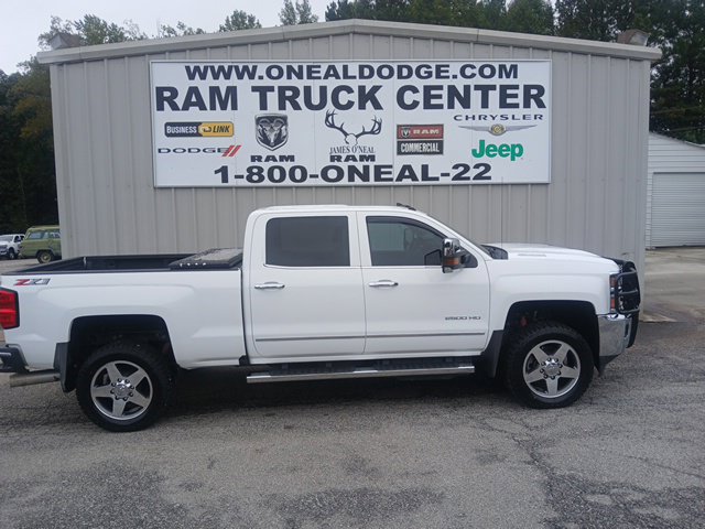 Used 2019 Chevrolet Silverado 2500 LTZ w/ Duramax Plus Package AWD/4WD image 2