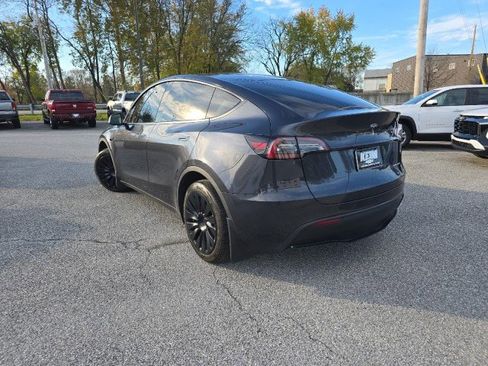 Used 2024 Tesla Model Y Long Range image 8