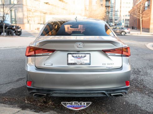 Used 2018 Lexus IS 300 F Sport image 6