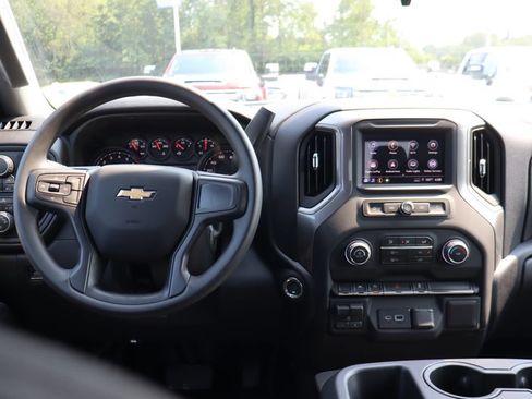 New 2026 Chevrolet Silverado 1500 W/T w/ WT Value Package AWD/4WD image 9