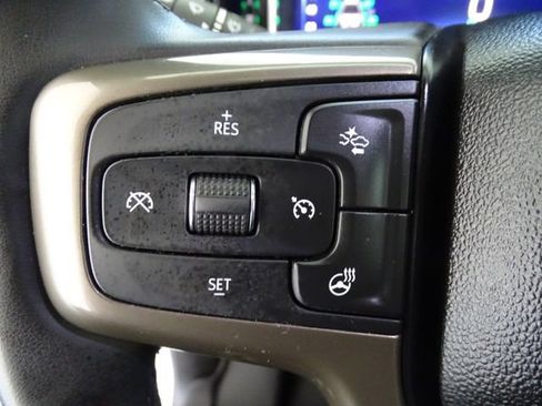 Used 2024 Chevrolet Silverado 3500 High Country w/ High Country Premium Package AWD/4WD image 7