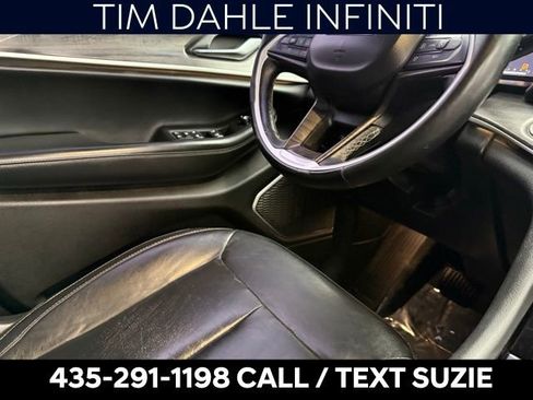 Used 2022 Jeep Grand Cherokee L Limited image 19