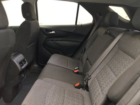 Used 2022 Chevrolet Equinox LT image 18