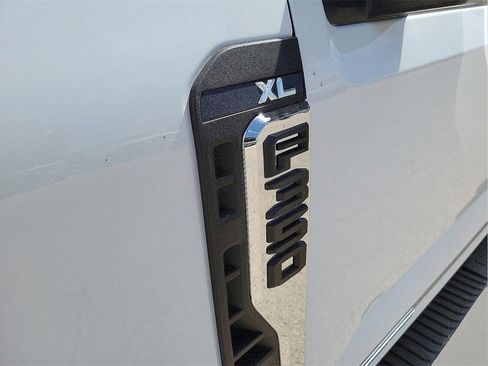 Used 2024 Ford F350 XL image 9