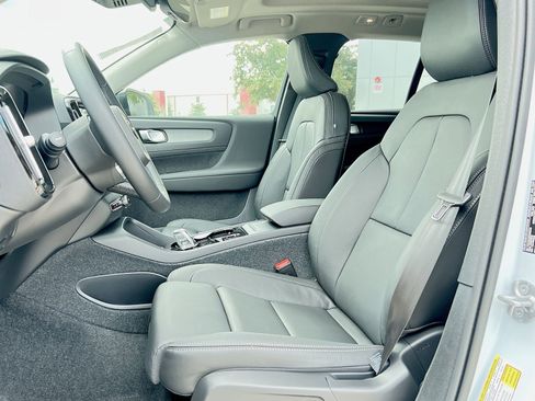 New 2026 Volvo XC40 B5 Plus w/ Protection Package Premier image 13