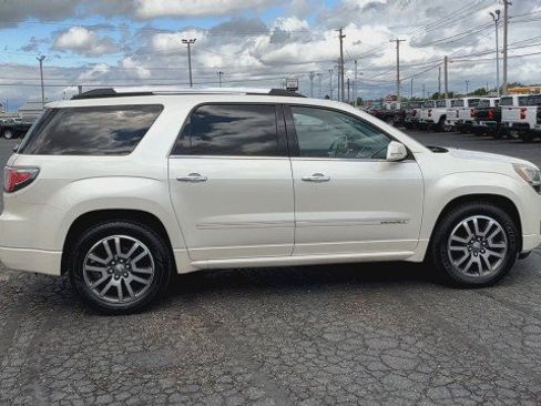 Used 2013 GMC Acadia Denali image 9