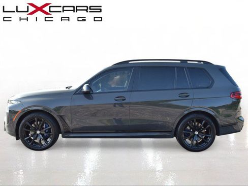 Used 2023 BMW X7 M60i AWD/4WD image 4