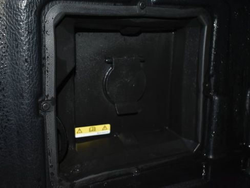 Used 2023 Ford F150 Lariat w/ Equipment Group 502A High image 56