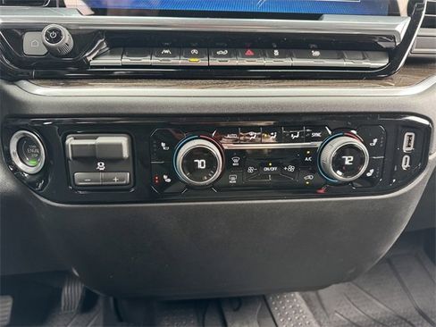 New 2026 Chevrolet Silverado 1500 LT w/ LPO, Dark Essentials Package image 26